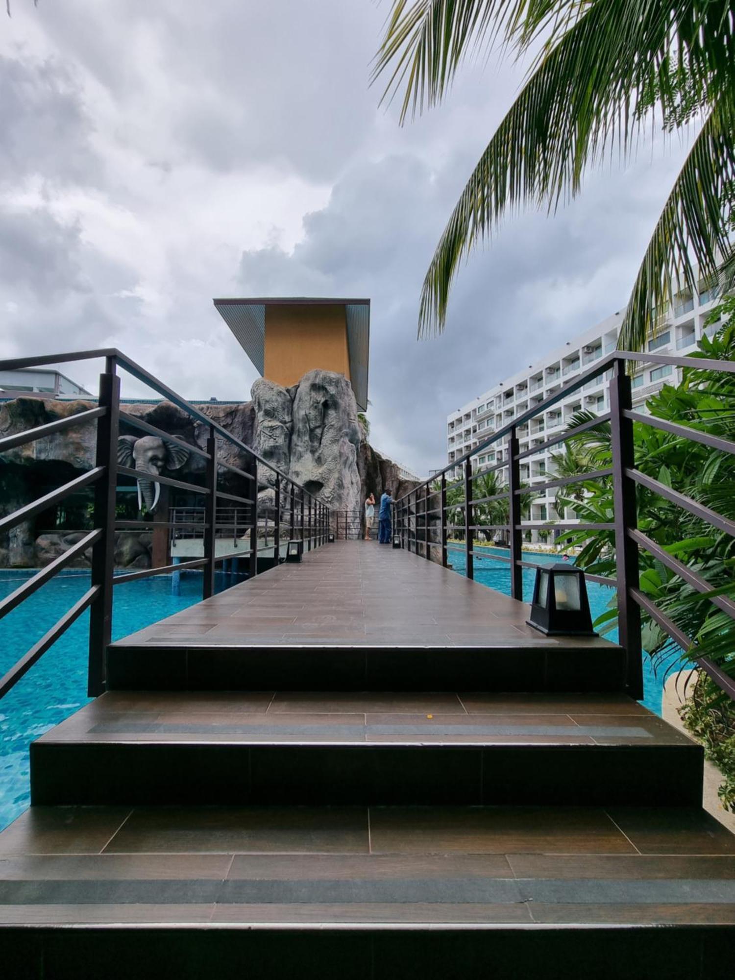 Laguna Beach Condo Resort 3 Maldives Pattaya Pool View ลากูน่า บีช คอนโด รีสอร์ต 3 พัทยา Jomtien Beach Dış mekan fotoğraf