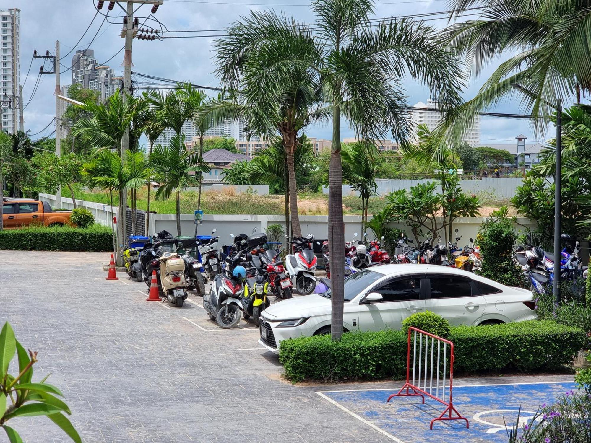 Laguna Beach Condo Resort 3 Maldives Pattaya Pool View ลากูน่า บีช คอนโด รีสอร์ต 3 พัทยา Jomtien Beach Dış mekan fotoğraf